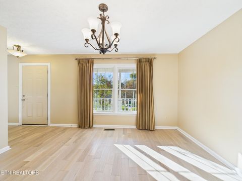 Tiny photo for 572 Mariner Point Drive, Clinton, TN 37716 (MLS # 1319123)