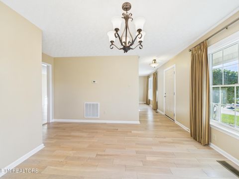 Tiny photo for 572 Mariner Point Drive, Clinton, TN 37716 (MLS # 1319123)