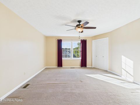 Tiny photo for 572 Mariner Point Drive, Clinton, TN 37716 (MLS # 1319123)