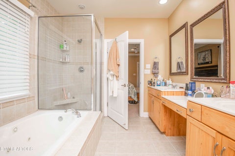 Tiny photo for 3814 Chilhowee Tr, Maryville, TN 37803 (MLS # 1359923)