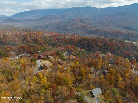 Tiny photo for 815 Red Fox Tr, Gatlinburg, TN 37738 (MLS # 1326370)