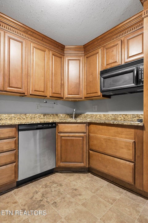 Tiny photo for 900 Mountain Creek Rd # 061, Chattanooga, TN 37405 (MLS # 1355715)