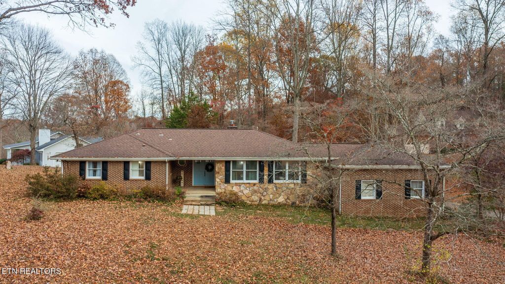Photo of 103 Wheeler Lane, Oliver Springs, TN 37840 (MLS # 1246174)