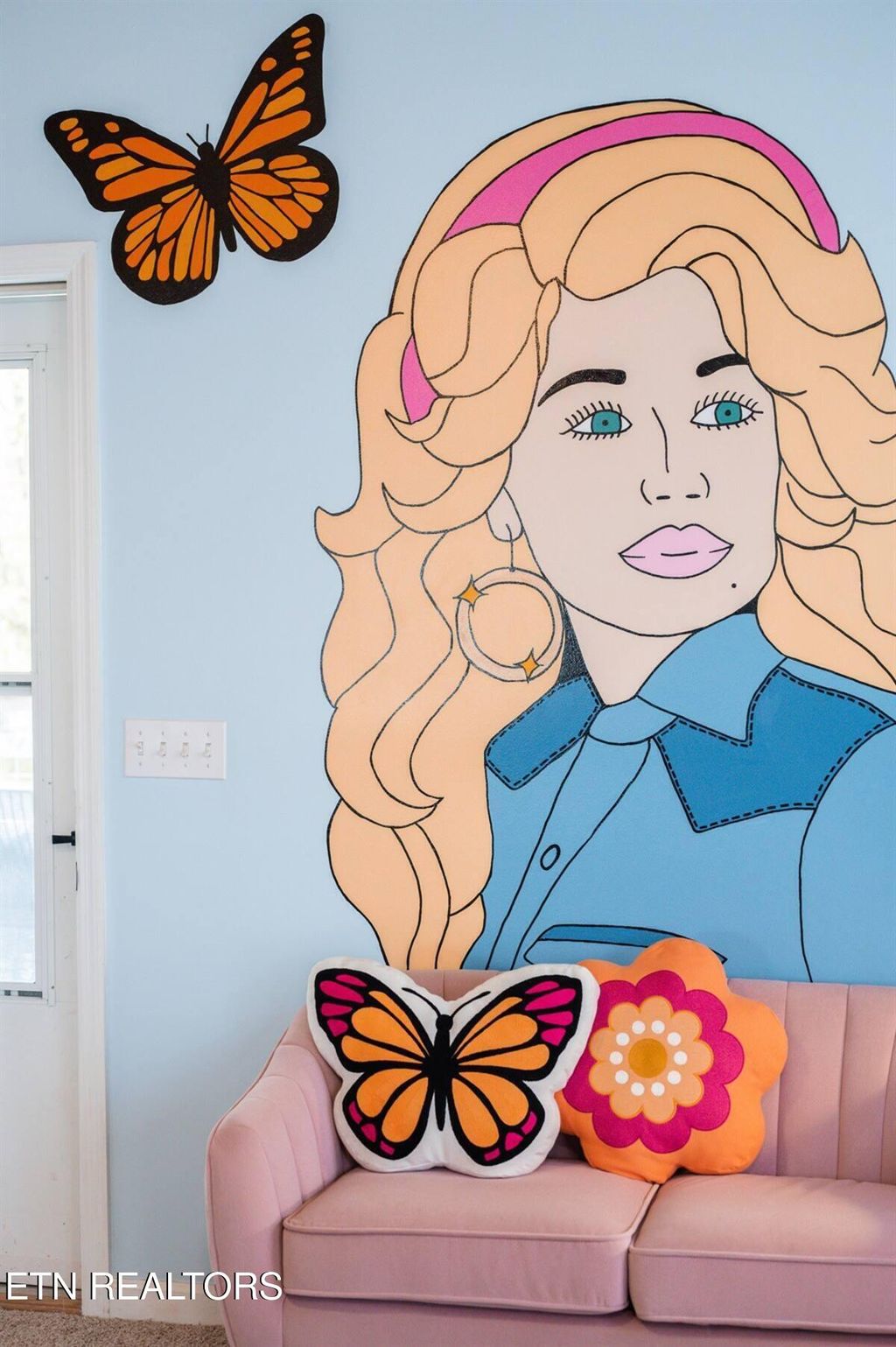 Photo of 2006 Slippery Rock Circle, Pigeon Forge, TN 37862 (MLS # 1335440)