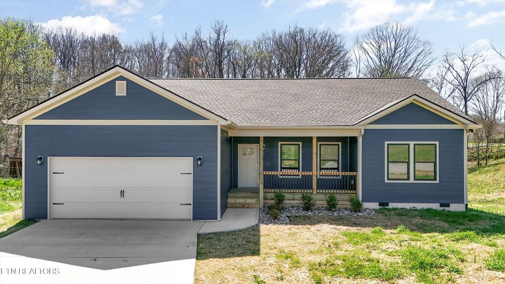 Photo of 4902 Idumea Rd, Corryton, TN 37721 (MLS # 1333269)