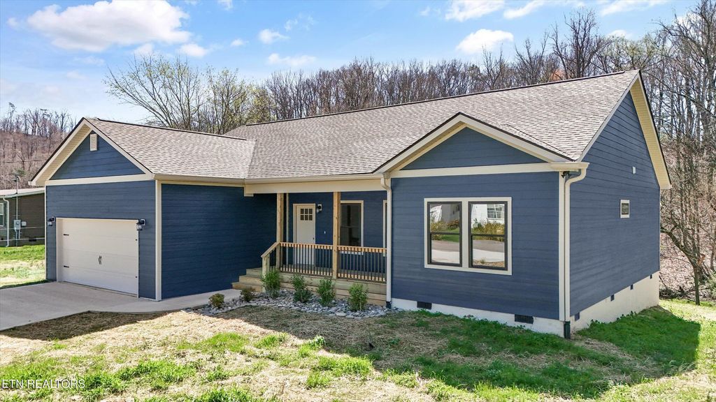 Photo of 4902 Idumea Rd, Corryton, TN 37721 (MLS # 1333269)