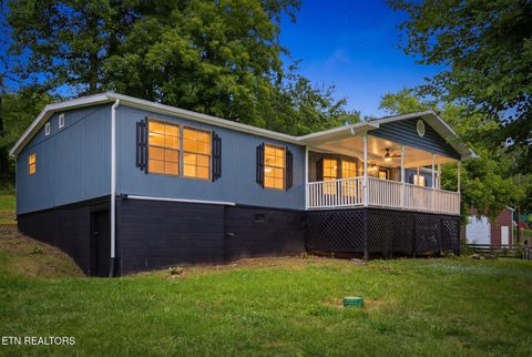 Photo of 4719 Bogard Rd, Cosby, TN 37722 (MLS # 1346859)
