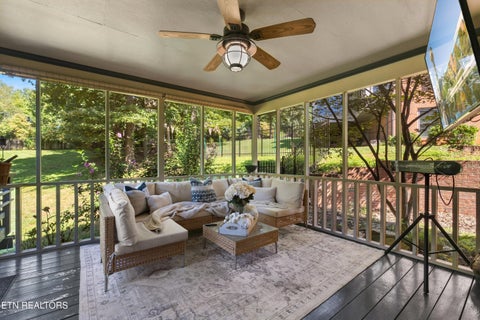 Tiny photo for 724 Summit Lake Court, Knoxville, TN 37922 (MLS # 1353535)