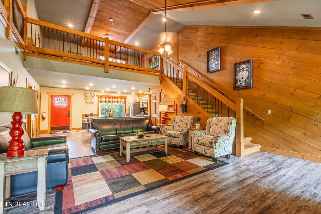 Photo of 1128 Anastasia Way, Gatlinburg, TN 37738 (MLS # 1301931)