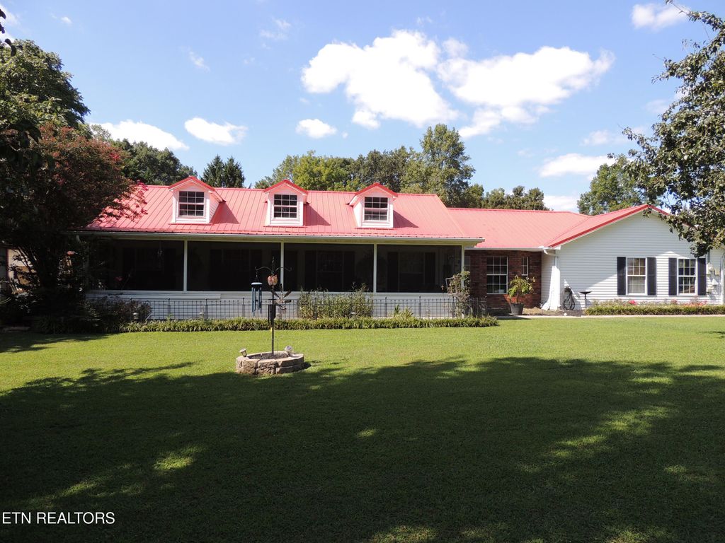 Photo of 441 Klondike Circle, Kodak, TN 37764 (MLS # 1315050)