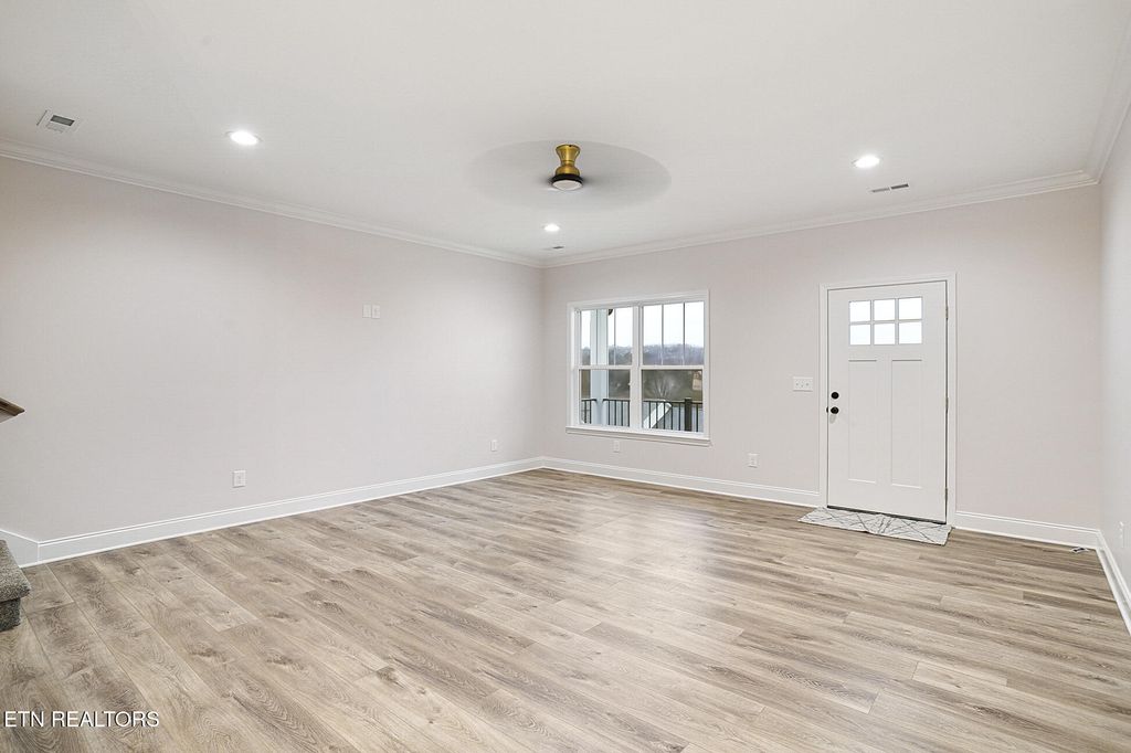 Photo of 8132 Chestnut Hill Lane, Knoxville, TN 37924 (MLS # 1325481)