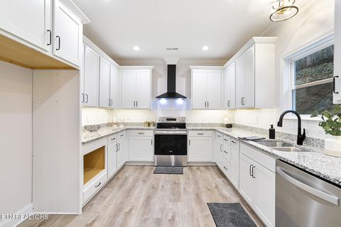 Tiny photo for 8132 Chestnut Hill Lane, Knoxville, TN 37924 (MLS # 1325481)