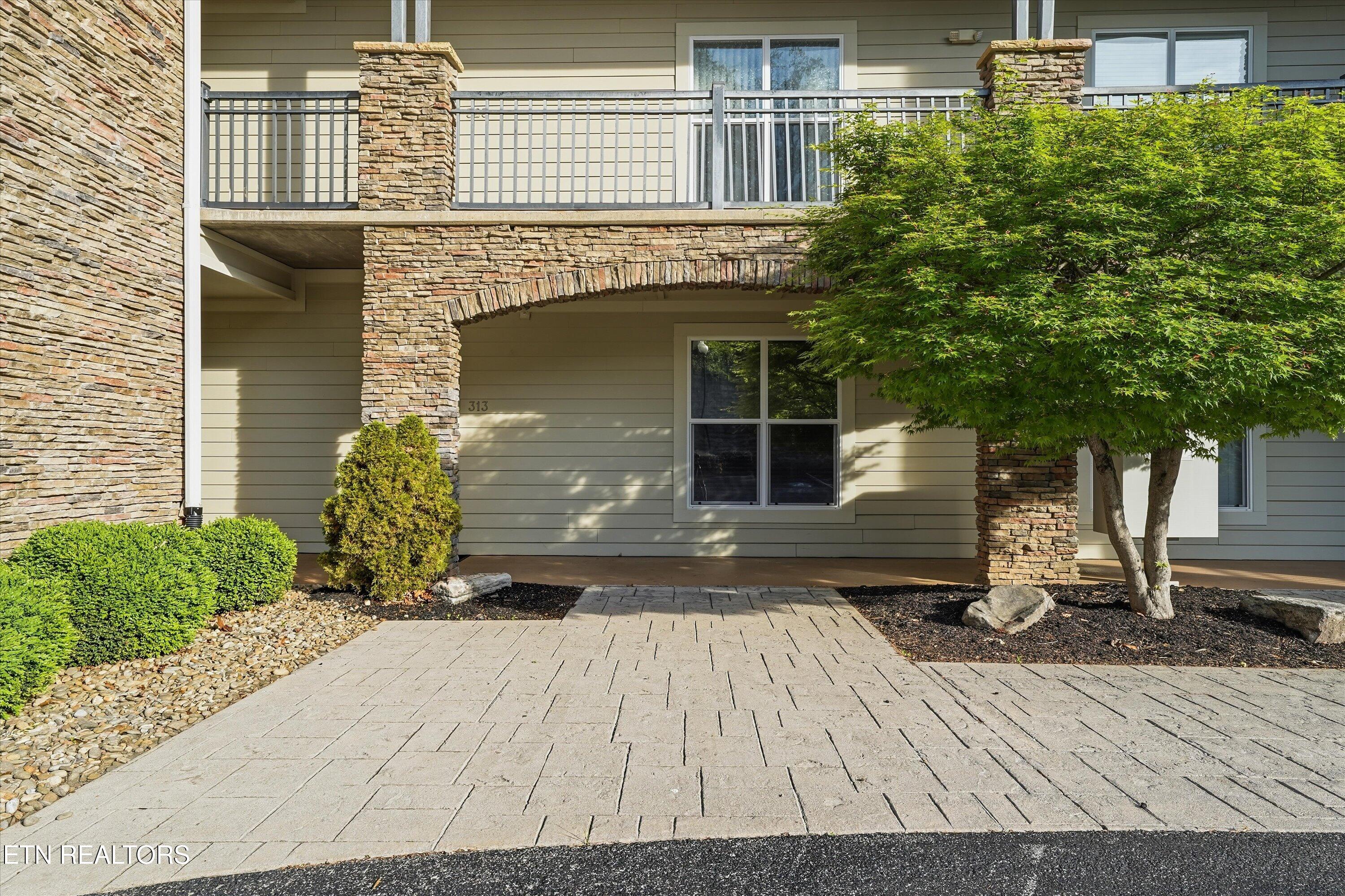 313 Sandpiper Lane