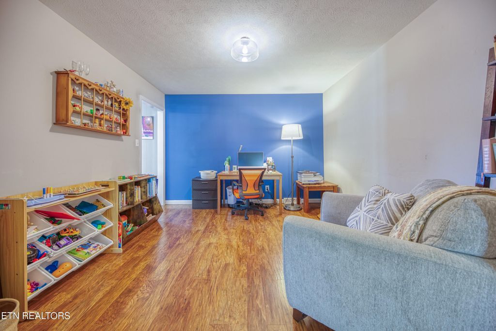 Photo of 7629 Berkshire Blvd, Powell, TN 37849 (MLS # 1334120)