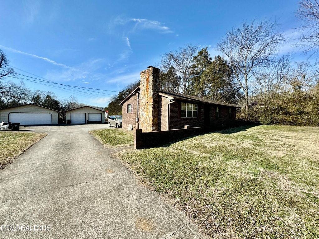 Photo of 133 Cedar Crest Lane, Friendsville, TN 37737 (MLS # 1285537)