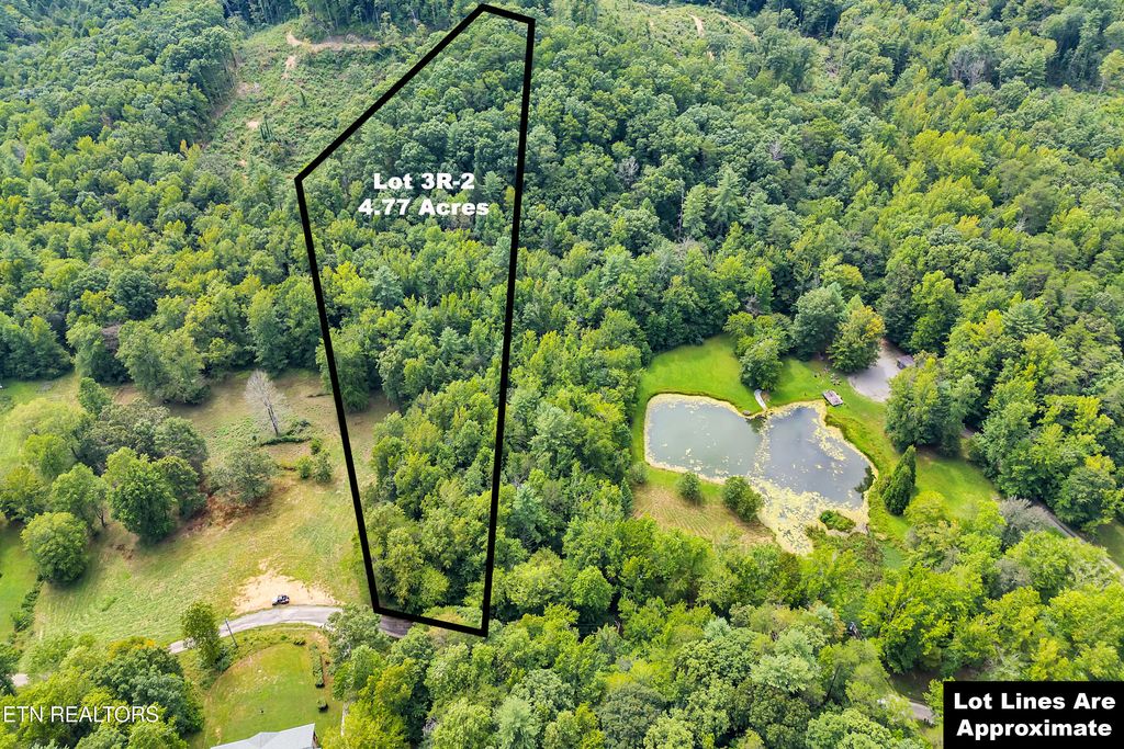 Photo of 32 Cove Lane, Oliver Springs, TN 37840 (MLS # 1273877)