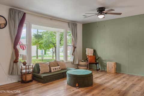 Tiny photo for 3604 Sisk Rd, Knoxville, TN 37921 (MLS # 1349718)