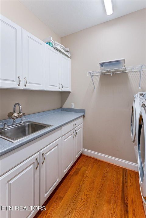 Tiny photo for 521 Calthorpe Lane, Knoxville, TN 37912 (MLS # 1320936)