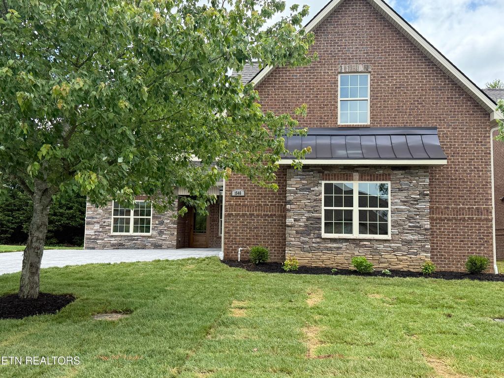Photo of 1546 Tsuga Drive, Alcoa, TN 37701 (MLS # 1271304)