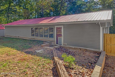 Tiny photo for 445 County Road 439, Athens, TN 37303 (MLS # 1359609)
