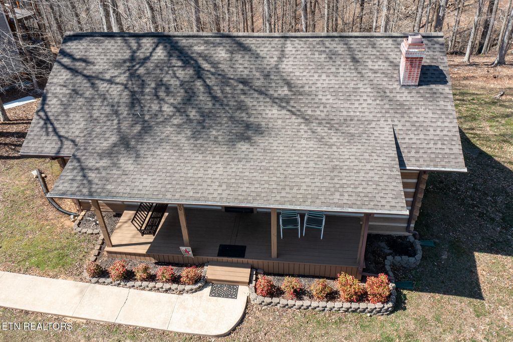 Photo of 100 Sioux Lane, Byrdstown, TN 38549 (MLS # 1334101)