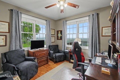 Tiny photo for 645 Fort Hill St, Loudon, TN 37774 (MLS # 1349887)