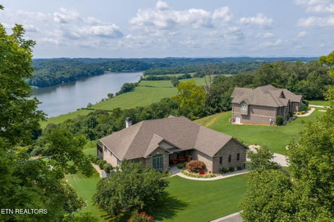 Tiny photo for 645 Fort Hill St, Loudon, TN 37774 (MLS # 1349887)