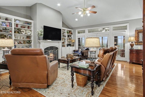 Tiny photo for 645 Fort Hill St, Loudon, TN 37774 (MLS # 1349887)