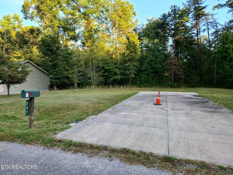 Tiny photo for 227 Thrushwood Drive, Crossville, TN 38558 (MLS # 1357436)