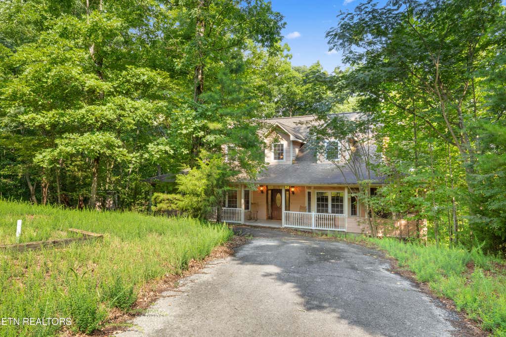 Photo of 1969 Trace Way, Sevierville, TN 37862 (MLS # 1350248)
