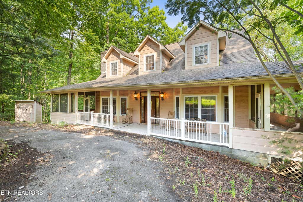Photo of 1969 Trace Way, Sevierville, TN 37862 (MLS # 1350248)