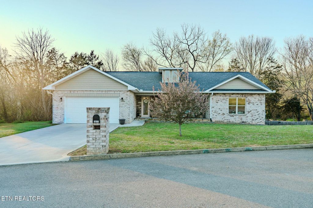 Photo of 1811 Ally Lane, Sevierville, TN 37876 (MLS # 1334645)