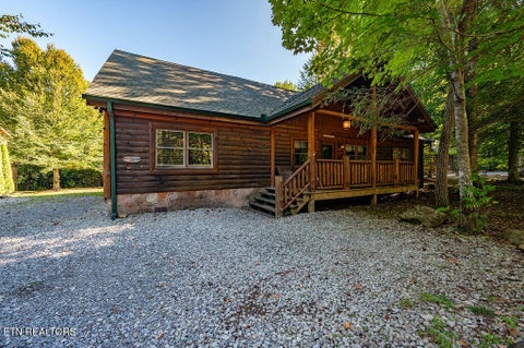 Photo of 222 Amet Way, Cosby, TN 37722 (MLS # 1355455)