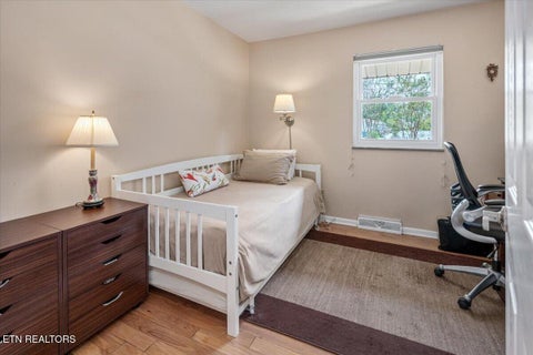 Tiny photo for 4445 Scenic Drive, Lenoir City, TN 37772 (MLS # 1355915)