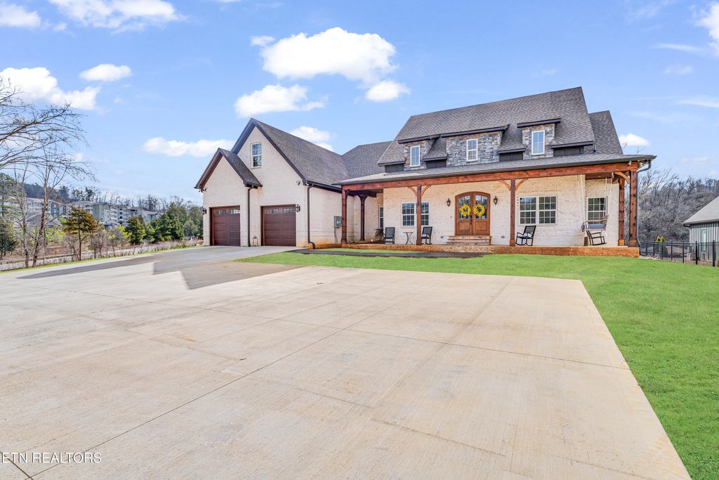 Photo of 941 Emory Church Rd, Knoxville, TN 37922 (MLS # 1294629)