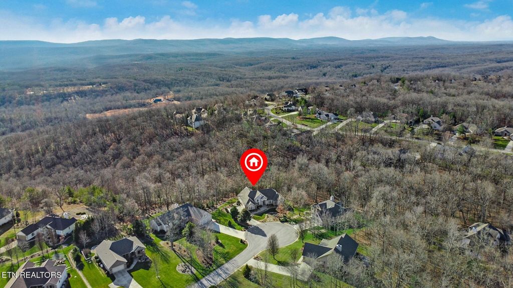 Photo of 33 Hemlock Court, Crossville, TN 38558 (MLS # 1324636)