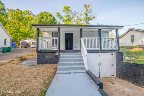 Photo of 4112 Edington Rd, Knoxville, TN 37920 (MLS # 1337325)