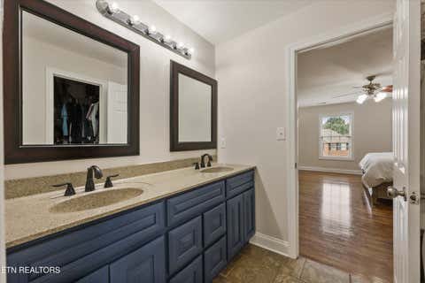 Tiny photo for 615 Grassland Drive, Maryville, TN 37804 (MLS # 1349741)