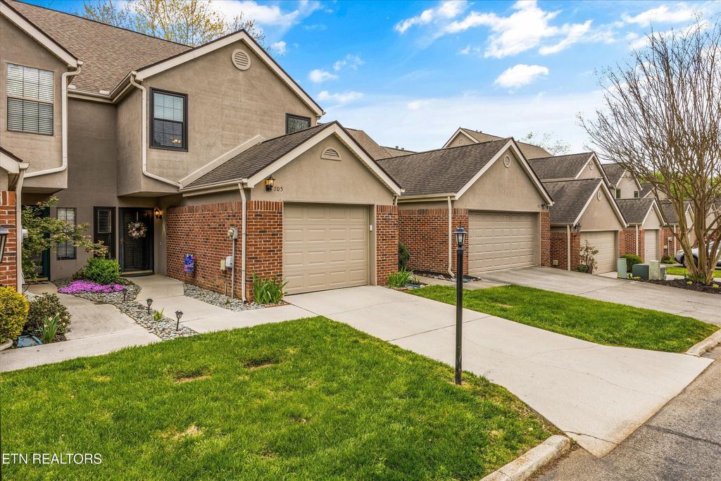 Photo of 705 Farragut Commons Drive, Knoxville, TN 37934 (MLS # 1334659)