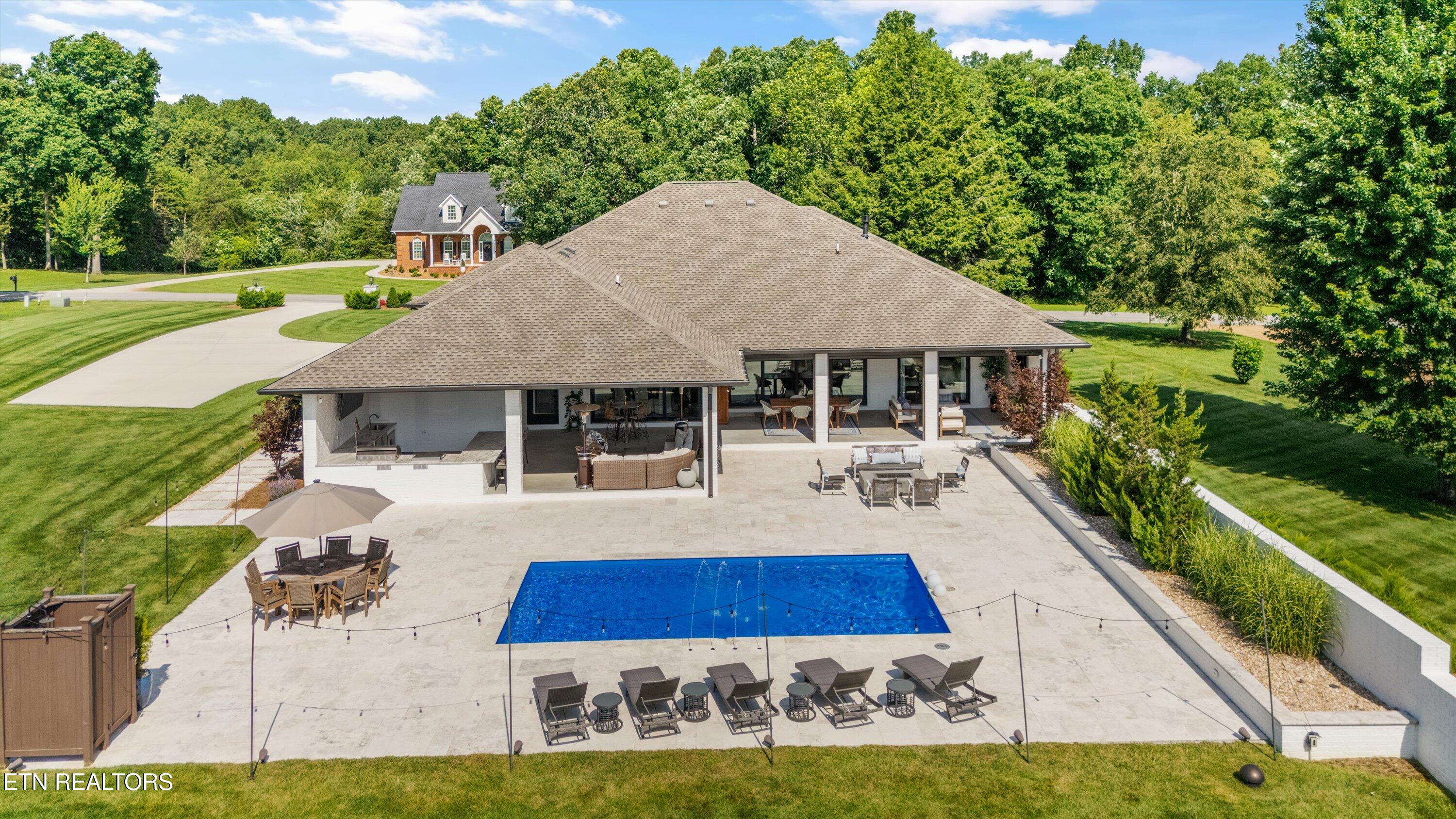 125 Cedar Ridge Lane