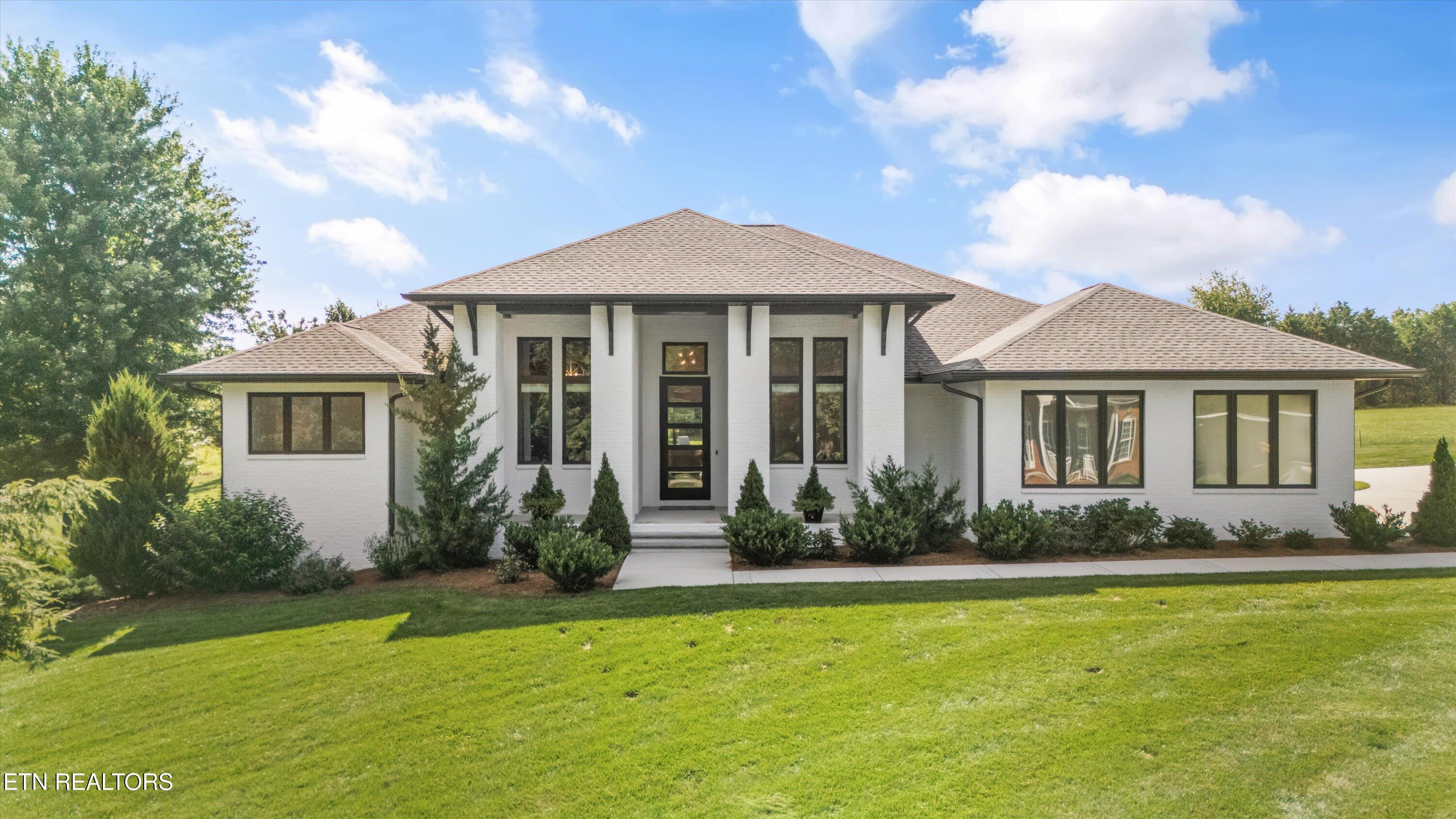 125 Cedar Ridge Lane