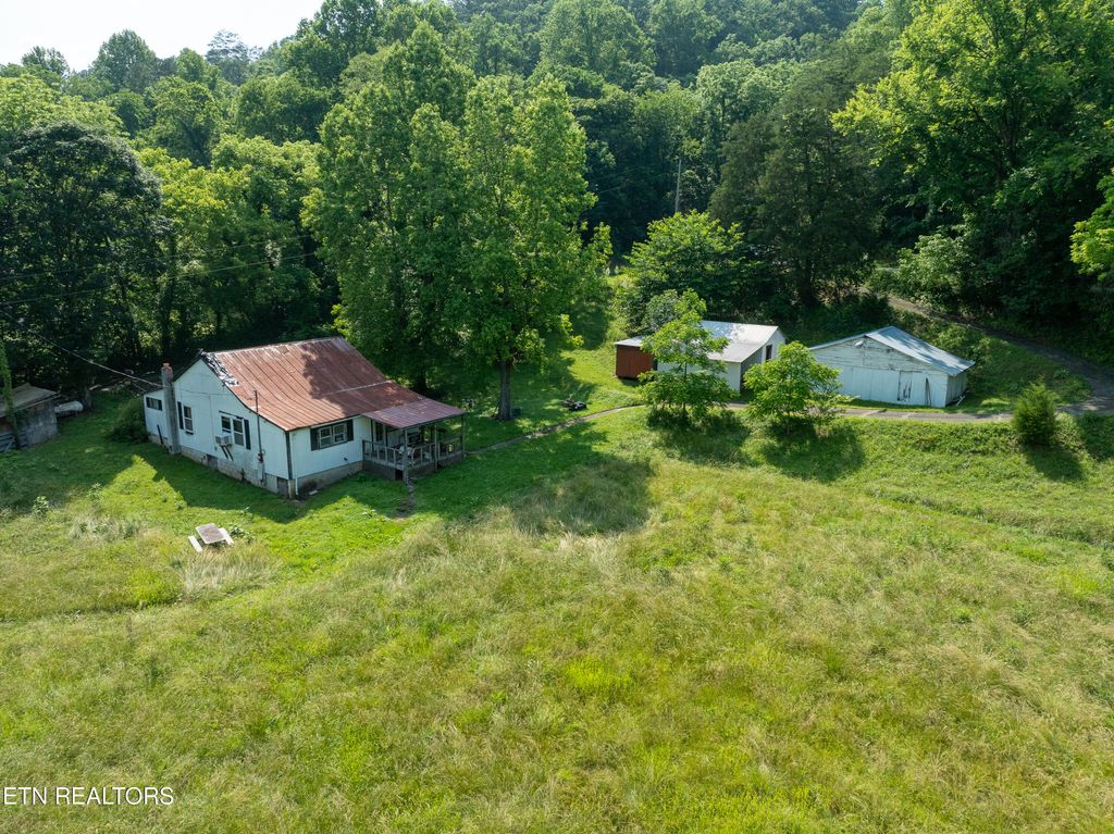 Photo of 468 Rudd Rd, Townsend, TN 37882 (MLS # 1304081)