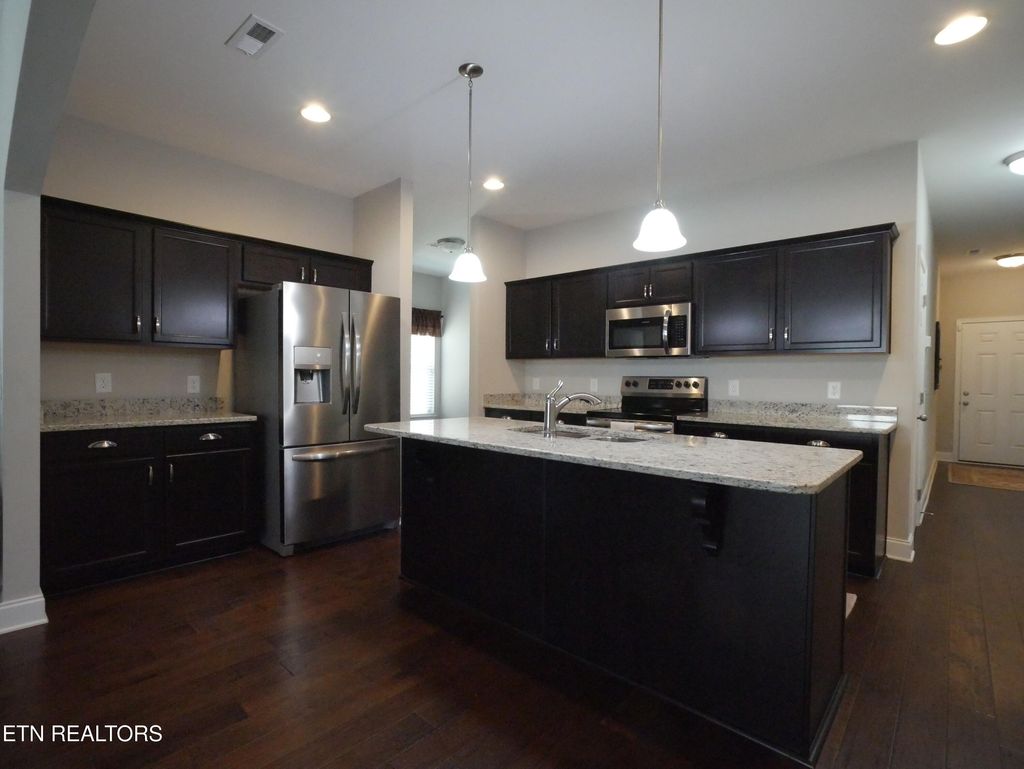 Photo of 1209 Branch Creek Lane, Maryville, TN 37801 (MLS # 1331851)