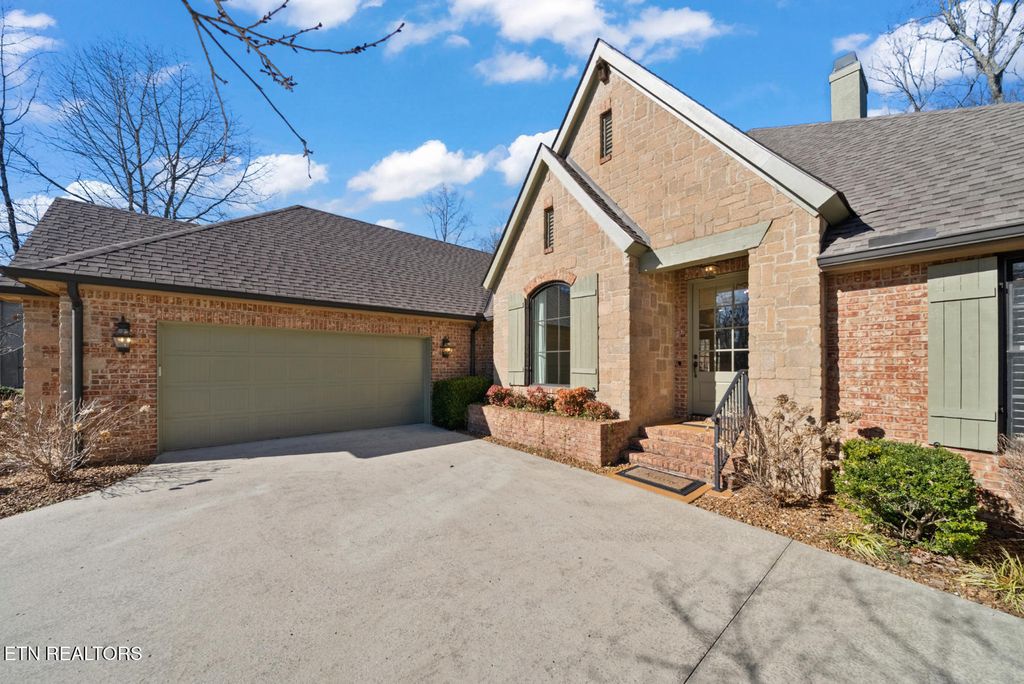 Photo of 131 Mountain View Drive, Crossville, TN 38558 (MLS # 1326664)