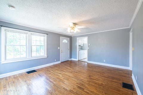 Tiny photo for 1314 Goldleaf St, Maryville, TN 37801 (MLS # 1356040)