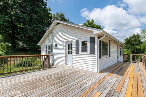 Tiny photo for 1314 Goldleaf St, Maryville, TN 37801 (MLS # 1356040)