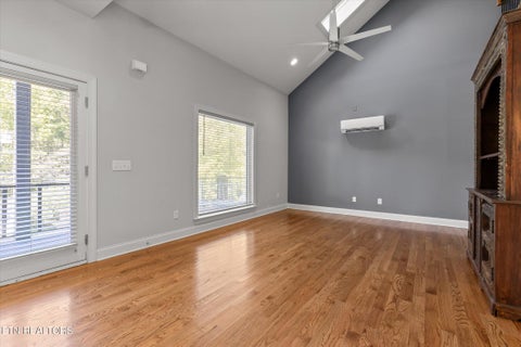 Tiny photo for 1406 Hamilton Ave, Chattanooga, TN 37405 (MLS # 1359682)
