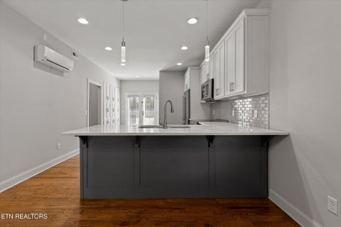 Tiny photo for 1406 Hamilton Ave, Chattanooga, TN 37405 (MLS # 1359682)