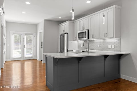 Tiny photo for 1406 Hamilton Ave, Chattanooga, TN 37405 (MLS # 1359682)