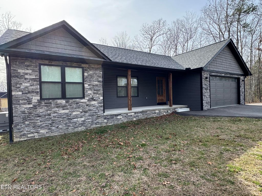 Photo of 1165 Hargis Rd, Grimsley, TN 38565 (MLS # 1329857)